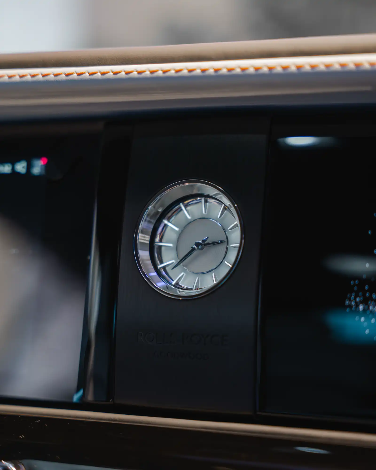 Rolls-Royce Spectre Door Panel Interior - Baku Dreams