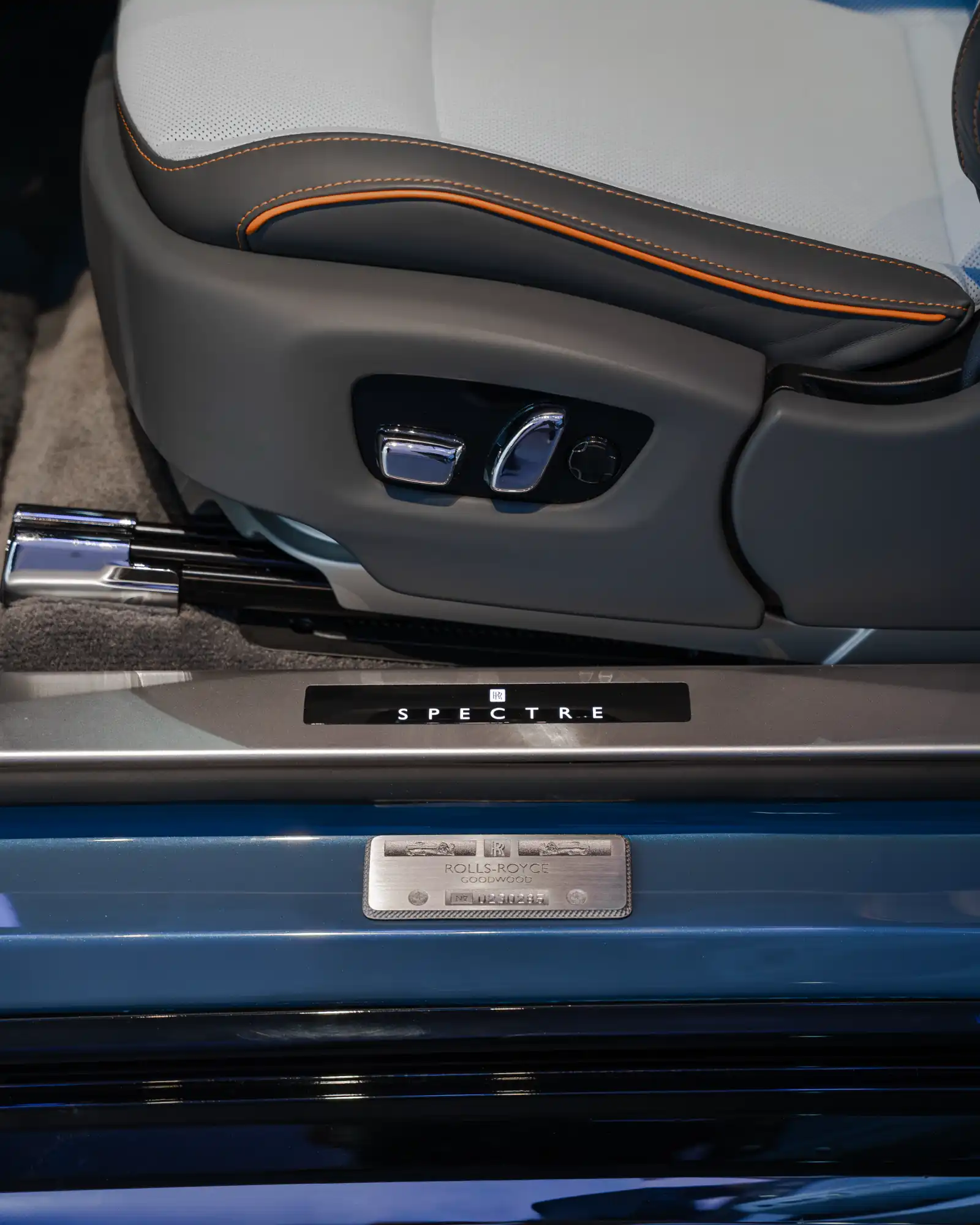 Rolls-Royce Spectre Wheel Detail - Baku Dreams