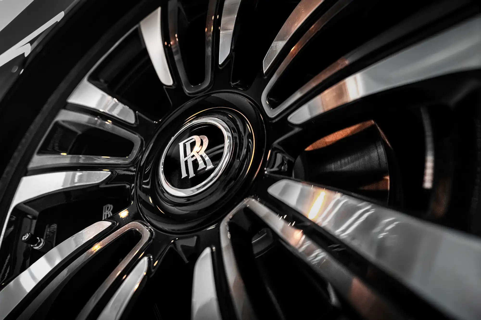 Rolls-Royce Ghost Extended Console
